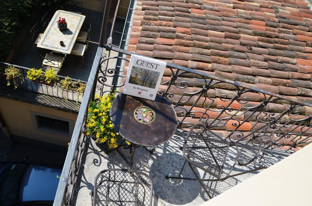 Angolo Del Poeta Bergamo Exterior photo